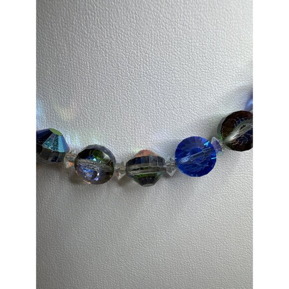 Faceted Blue Aurora Borealis and Clear Crystal Beaded Necklace Hobe Vintage - Picture 2 of 9